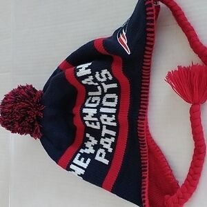 47 Brand New England Patriots Knit Hat with Pom Pom Women's